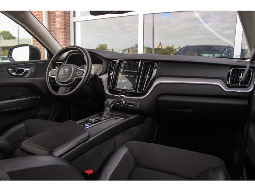 Volvo  XC60 2.0 D4 Momentum | 1e eigenaar | inc BTW | Camera | LED | Navi | PDC | Half-leder | 163 pk | Origi... ActivLease financial lease