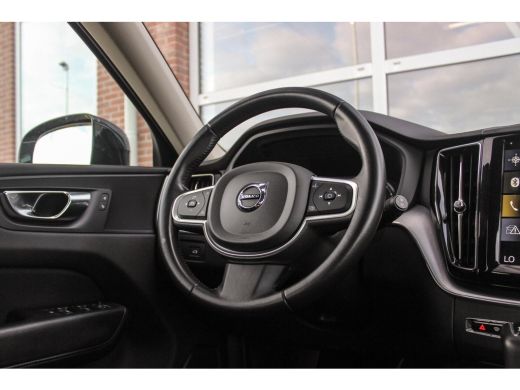 Volvo  XC60 2.0 D4 Momentum | 1e eigenaar | inc BTW | Camera | LED | Navi | PDC | Half-leder | 163 pk | Origi... ActivLease financial lease