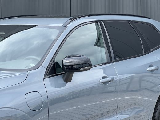 Volvo  XC60 T6 Plug-in hybrid AWD Plus Dark | Trekhaak | Gelaagd Glas | Sportstoelen | Panoramadak | Camera |... ActivLease financial lease