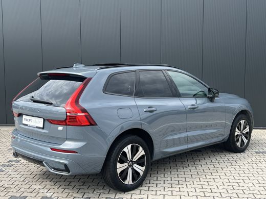 Volvo  XC60 T6 Plug-in hybrid AWD Plus Dark | Trekhaak | Gelaagd Glas | Sportstoelen | Panoramadak | Camera |... ActivLease financial lease