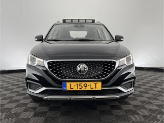 MG ZS EV EV Luxury 45 kWh (INCL-BTW) *PANO | FULL-LEATHER | CCS-FASTLOADER | KEYLESS | NAVI-FULLMAP | ADAP...
