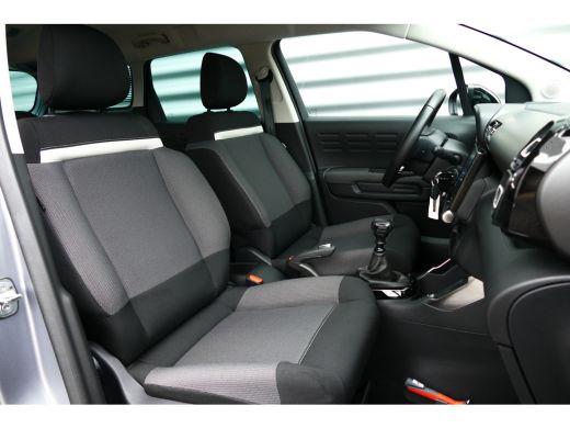 Citroën C3 Aircross Citroën 1.2 PURETECH 110PK FEEL / NAVI / CLIMA / LED / BLUETOOTH / CRUISECONTROL / NIEUWSTAAT !! ActivLease financial lease
