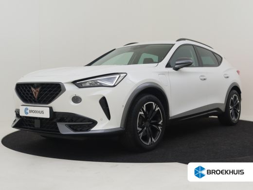 CUPRA Formentor 1.4 TSI e-Hybrid Essential 204pk | 360 camera | Park assist | Stuur + stoelverwarming | Keyless |... CUPRA Formentor 1.4 TSI e-Hybrid Essential 204pk | 360 camera | Park assist | Stuur + stoelverwarming | Keyless |...