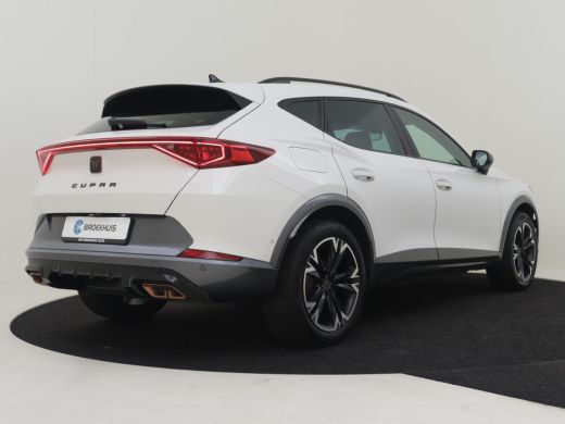 CUPRA Formentor 1.4 TSI e-Hybrid Essential 204pk | 360 camera | Park assist | Stuur + stoelverwarming | Keyless |... ActivLease financial lease