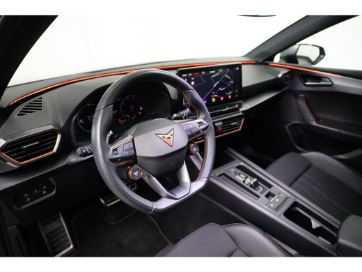 CUPRA Leon Sportstourer 1.4 e-Hybrid VZ 245PK DSG-6 Performance | TREKHAAK | NAVIGATIE | STUUR + STOELVERW. | 19 INCH ActivLease financial lease