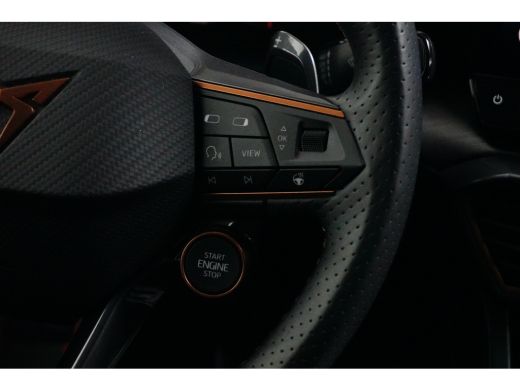 CUPRA Leon Sportstourer 1.4 e-Hybrid VZ 245PK DSG-6 Performance | TREKHAAK | NAVIGATIE | STUUR + STOELVERW. | 19 INCH ActivLease financial lease