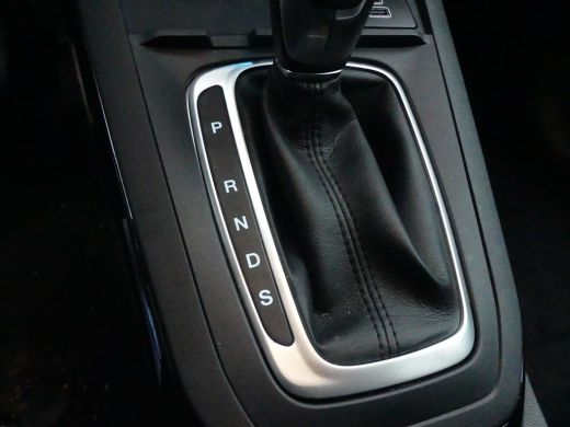 Ford Puma 1.0 EcoBoost Hybrid Titanium | Achteruitrijcamera | Armsteun voor | Bots herkenning en activatie ActivLease financial lease