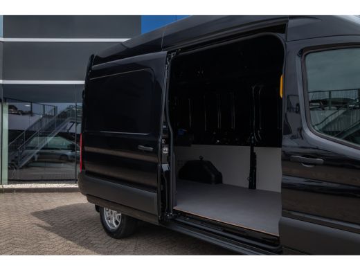 Ford Transit 350 2.0 170 pk TDCI L3H2 Limited | Driver Assistance Pack Ultimate | Elektrisch bedienbare schuif... ActivLease financial lease