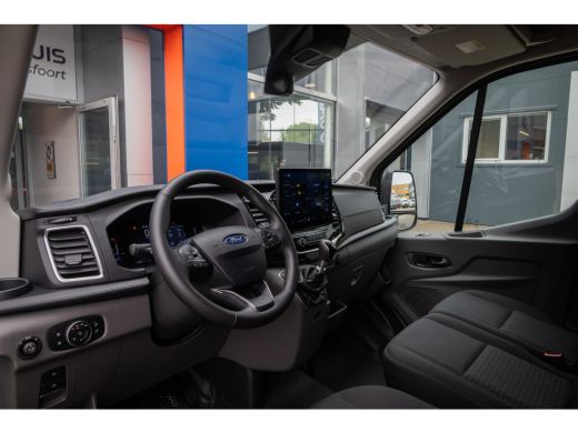 Ford Transit 350 2.0 TDCI L3H2 Limited € 7.250,- voorraadvoordeel | Keyless Entry | Trekhaak | Reservewiel | L... ActivLease financial lease