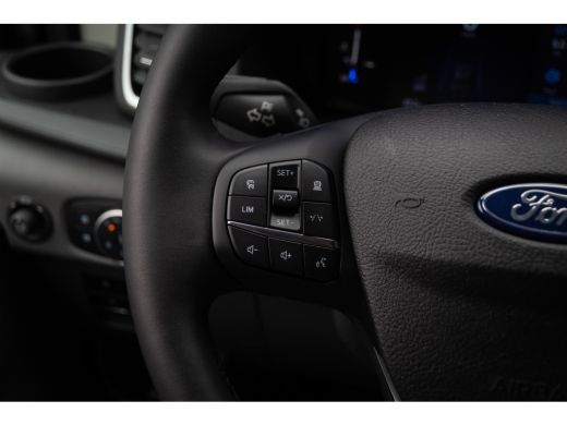 Ford Transit 350 2.0 TDCI L3H2 Limited € 7.250,- voorraadvoordeel | Keyless Entry | Trekhaak | Reservewiel | L... ActivLease financial lease