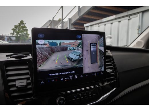 Ford Transit 350 2.0 TDCI L3H2 Limited € 7.250,- voorraadvoordeel | Keyless Entry | Trekhaak | Reservewiel | L... ActivLease financial lease