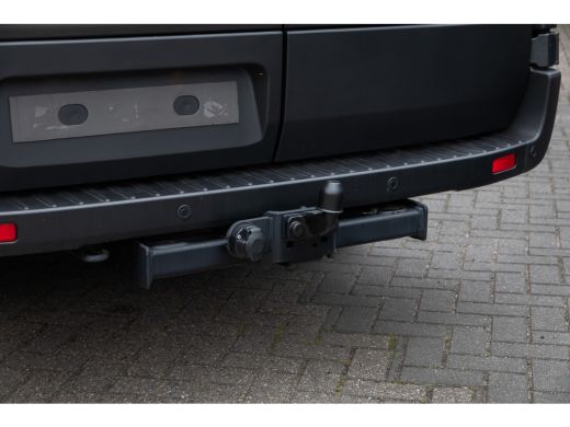 Ford Transit 350 2.0 TDCI L3H2 Limited € 7.250,- voorraadvoordeel | Keyless Entry | Trekhaak | Reservewiel | L... ActivLease financial lease