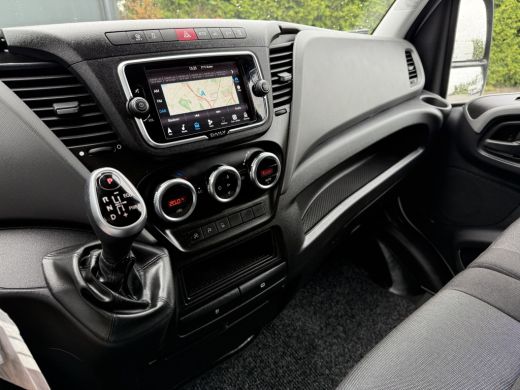 Iveco Daily 35S14 136 PK HI-MATIC AUTOMAAT / L2H3 / 1e EIG. / CRUISE / ECC / CAMERA / OPRIJPLANK / NAVI / 3-Z... ActivLease financial lease