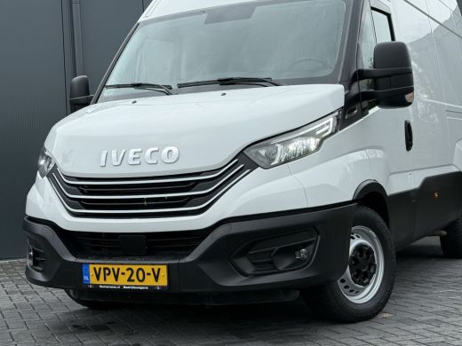 Iveco Daily 35S14 136 PK HI-MATIC AUTOMAAT / L2H3 / 1e EIG. / CRUISE / ECC / CAMERA / OPRIJPLANK / NAVI / 3-Z... ActivLease financial lease