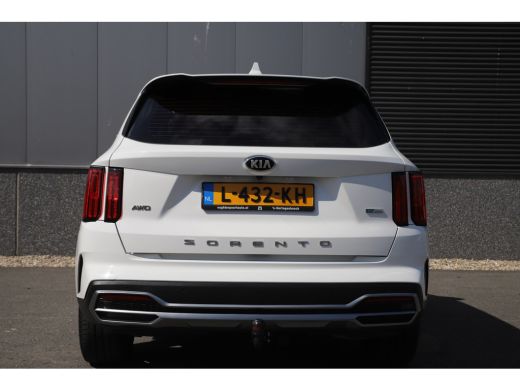 Kia Sorento 1.6 T-GDI Plug-in Hybrid/4WD/7-pers./Adaptive/LED-Matrix/Camera/Virtual/19" ActivLease financial lease