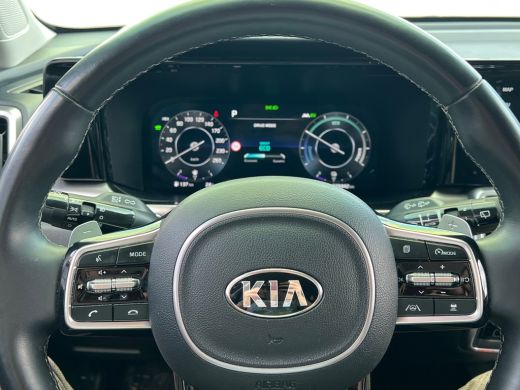 Kia Sorento 1.6 T-GDI Plug-in Hybrid/4WD/7-pers./Adaptive/LED-Matrix/Camera/Virtual/19" ActivLease financial lease