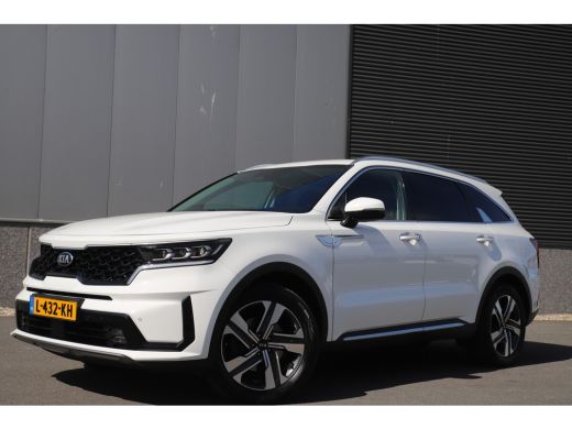 Kia Sorento 1.6 T-GDI Plug-in Hybrid/4WD/7-pers./Adaptive/LED-Matrix/Camera/Virtual/19" ActivLease financial lease