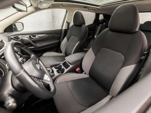 Nissan QASHQAI 1.2 N-Connecta Sport Automaat (PANORAMADAK, NAVIGATIE, 360 CAMERA, KEYLESS, SPORTSTOELEN, PARKEER... ActivLease financial lease