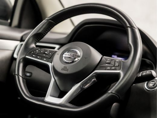 Nissan QASHQAI 1.2 N-Connecta Sport Automaat (PANORAMADAK, NAVIGATIE, 360 CAMERA, KEYLESS, SPORTSTOELEN, PARKEER... ActivLease financial lease
