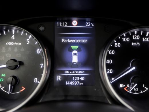 Nissan QASHQAI 1.2 N-Connecta Sport Automaat (PANORAMADAK, NAVIGATIE, 360 CAMERA, KEYLESS, SPORTSTOELEN, PARKEER... ActivLease financial lease