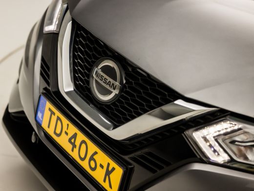 Nissan QASHQAI 1.2 N-Connecta Sport Automaat (PANORAMADAK, NAVIGATIE, 360 CAMERA, KEYLESS, SPORTSTOELEN, PARKEER... ActivLease financial lease