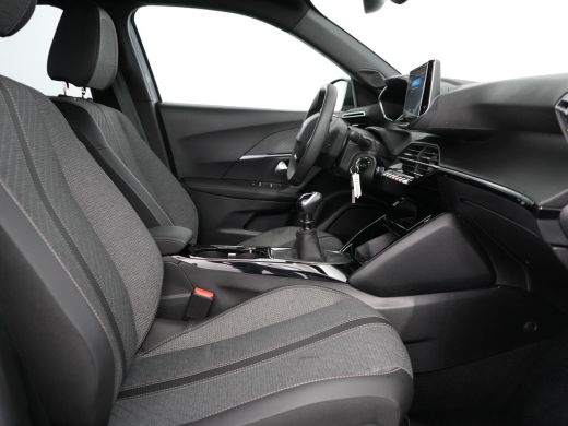 Peugeot 2008 1.2 PureTech 100 Allure | Achterbank in delen neerklapbaar | Achteruitrijcamera | Airco (automati... ActivLease financial lease