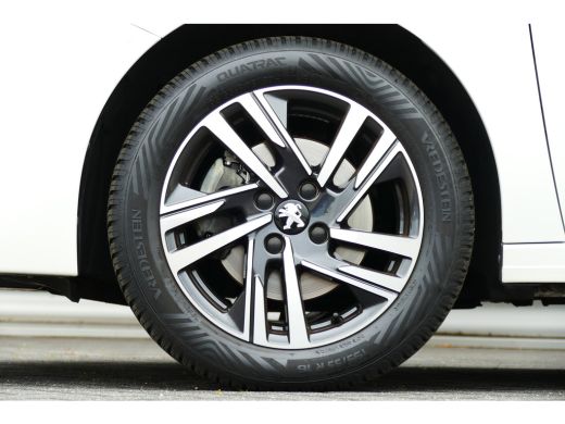 Peugeot 208 1.2 PURETECH 100PK ALLURE PACK / NAVI / LEDER / CLIMA / FULL-LED / PDC / CAMERA / 16" LMV / WINTE... ActivLease financial lease