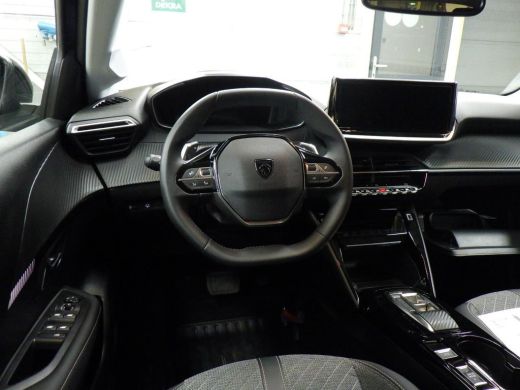 Peugeot 208 Hybrid 100 e-DCS6 Allure | Automaat | Navigatie | Camera | Adaptieve cruise control | Mild Hybrid... ActivLease financial lease