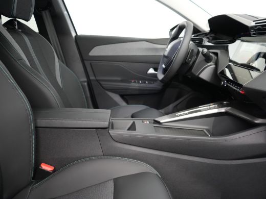 Peugeot 308 Allure | 17" lichtmetalen velgen 'HALONG' | Achteruitrijcamera 180° (Visiopark 1) | Autonomous Em... ActivLease financial lease