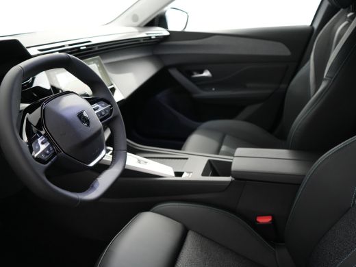 Peugeot 308 Allure | 17" lichtmetalen velgen 'HALONG' | Achteruitrijcamera 180° (Visiopark 1) | Autonomous Em... ActivLease financial lease