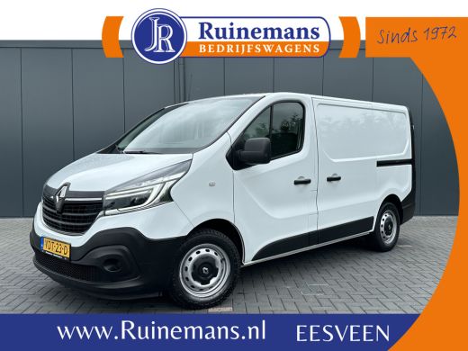 Renault Trafic 2.0 dCi 120 PK / L1H1 / 1e EIG. / 2x SCHUIFDEUR / AIRCO / CRUISE / TREKHAAK