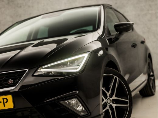 Seat Ibiza 1.0 TSI FR Business Intense (SCHUIFDAK, APPLE CARPLAY, GROOT NAVI, BEATS AUDIO, CAMERA, CLIMATE, ... ActivLease financial lease