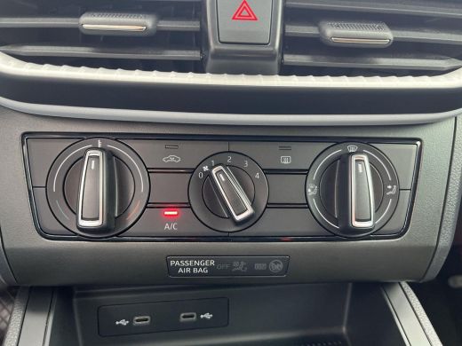 Seat Ibiza 1.0 TSI Style Business Connect | Automaat | 110Pk |PDC | LM velgen | App Connect | ActivLease financial lease