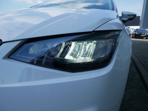 Seat Ibiza Style | Automatisch dimmende binnenspiegel | Buitenspiegels elektrisch verstelbaar | Koplampverli... ActivLease financial lease