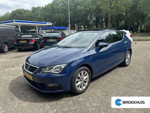 Seat Leon 1.4 EcoTSI Style Business Intense | Achterbank in delen neerklapbaar | Airco (automatisch) | Appl... Seat Leon 1.4 EcoTSI Style Business Intense | Achterbank in delen neerklapbaar | Airco (automatisch) | Appl...