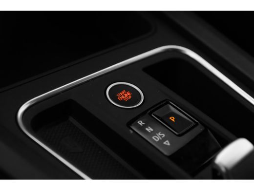 Seat Leon Sportstourer FR Business - eHybrid | Achteruitrijcamera | Automatisch dimmende binnenspiegel | Da... ActivLease financial lease