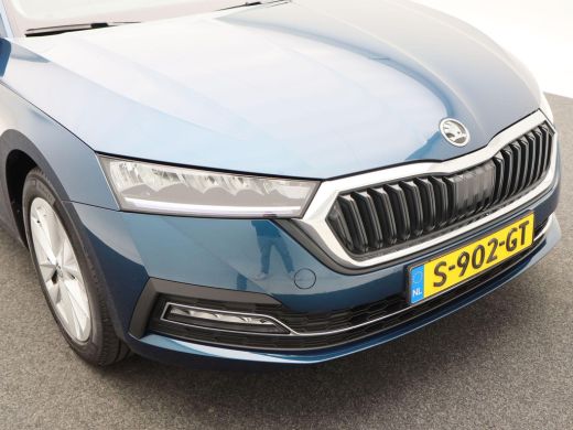 Skoda Octavia Combi 1.5 e-TSi 150 Pk Automaat Business Edition Plus | Adaptive Cruise | Carplay | Stoel Verwarm... ActivLease financial lease