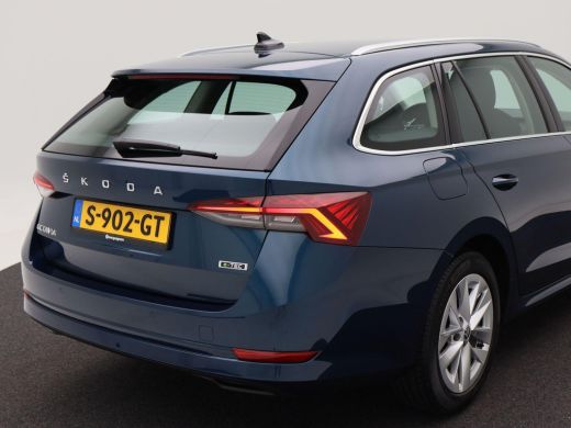 Skoda Octavia Combi 1.5 e-TSi 150 Pk Automaat Business Edition Plus | Adaptive Cruise | Carplay | Stoel Verwarm... ActivLease financial lease