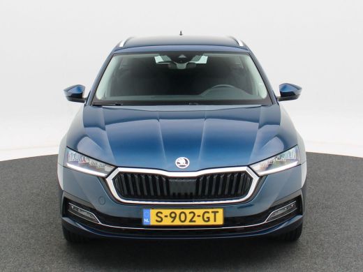 Skoda Octavia Combi 1.5 e-TSi 150 Pk Automaat Business Edition Plus | Adaptive Cruise | Carplay | Stoel Verwarm... ActivLease financial lease