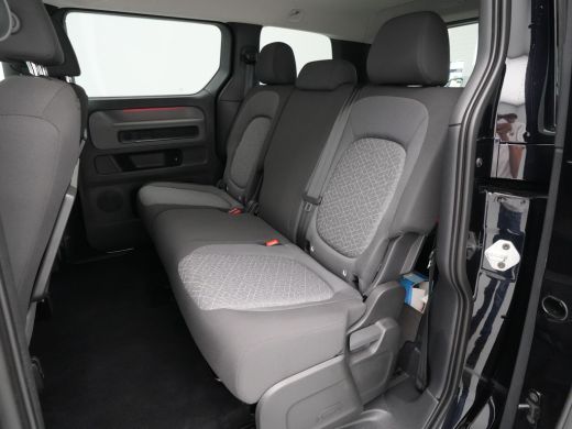 Volkswagen ID. Buzz Pro 77kWh Navigatie 19" lm velgen Privacyglas Winterpakket ActivLease financial lease