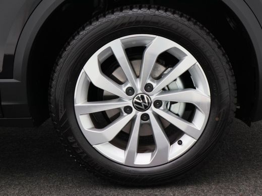Volkswagen T-Roc 1.5 TSi 150 Pk Automaat Life Edition | Adaptive Cruise | Full LED | Stoel Verwarming | Privacy Gl... ActivLease financial lease