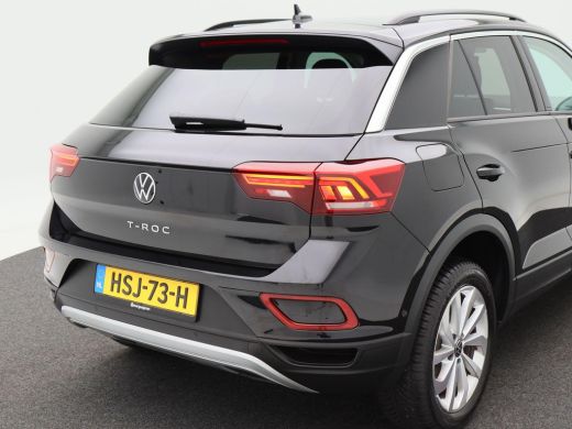 Volkswagen T-Roc 1.5 TSi 150 Pk Automaat Life Edition | Adaptive Cruise | Full LED | Stoel Verwarming | Privacy Gl... ActivLease financial lease