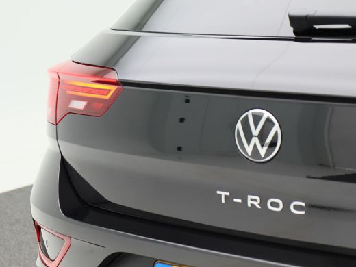 Volkswagen T-Roc 1.5 TSi 150 Pk Automaat Life Edition | Adaptive Cruise | Full LED | Stoel Verwarming | Privacy Gl... ActivLease financial lease