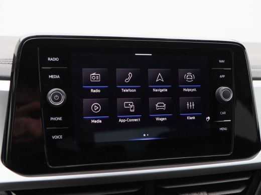 Volkswagen T-Roc 1.5 TSi 150 Pk Automaat Life Edition | Adaptive Cruise | Full LED | Stoel Verwarming | Privacy Gl... ActivLease financial lease