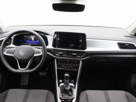Volkswagen T-Roc 1.5 TSi 150 Pk Automaat Life Edition | Adaptive Cruise | Full LED | Stoel Verwarming | Privacy Gl... ActivLease financial lease