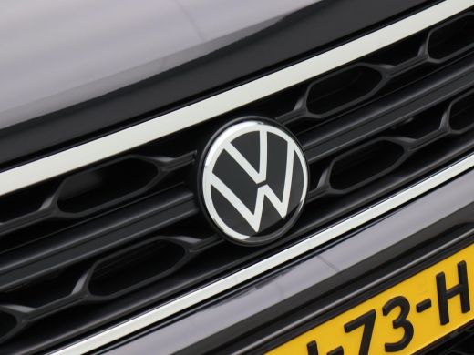 Volkswagen T-Roc 1.5 TSi 150 Pk Automaat Life Edition | Adaptive Cruise | Full LED | Stoel Verwarming | Privacy Gl... ActivLease financial lease