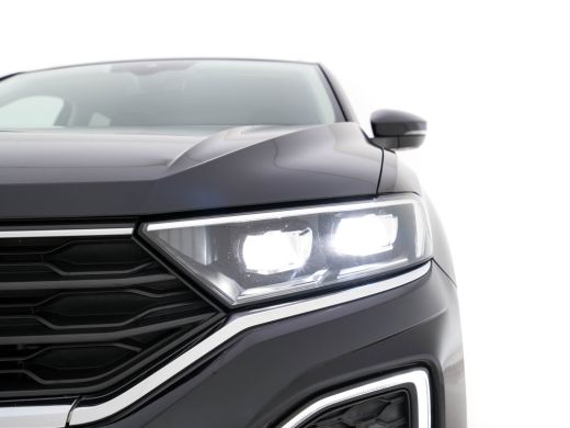 Volkswagen T-Roc 1.5 TSI Sport-Plus-Pack Aut. *ADAPTIVE-CRUISE | FULL-LED | NAVI-FULLMAP | HEATED-COMFORTSEATS | D... ActivLease financial lease
