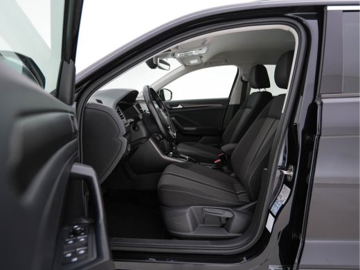 Volkswagen T-Roc 1.5 TSI Sport-Plus-Pack Aut. *ADAPTIVE-CRUISE | FULL-LED | NAVI-FULLMAP | HEATED-COMFORTSEATS | D... ActivLease financial lease