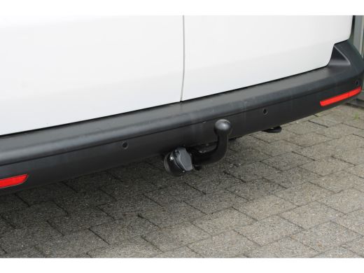 Volkswagen Transporter Comfortline | 2.0 TDI 110 pk | L2 | Trekhaak | Navi | Cruise | Laadvloer | Zijwandbekleding | App... ActivLease financial lease