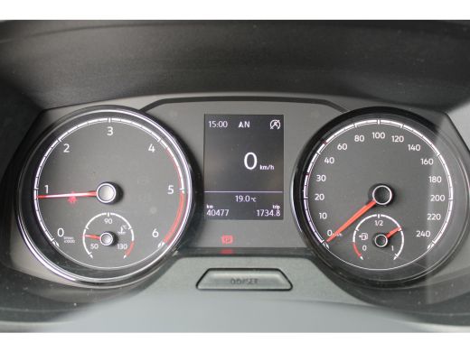 Volkswagen Transporter Comfortline | 2.0 TDI 110 pk | L2 | Trekhaak | Navi | Cruise | Laadvloer | Zijwandbekleding | App... ActivLease financial lease